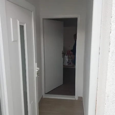 Lejlighed Volijak 18